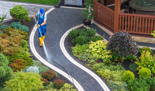 Why Choose Our Certified Pressure Washing Experts for Your Project Needs in Clarkton, MO?